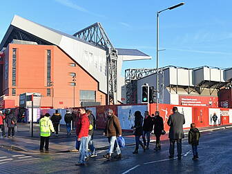 As it happened: Goals galore i...